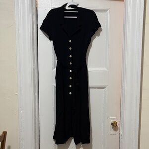 VINTAGE WILFRED ARITZIA Elegant Black Button-Down Dress